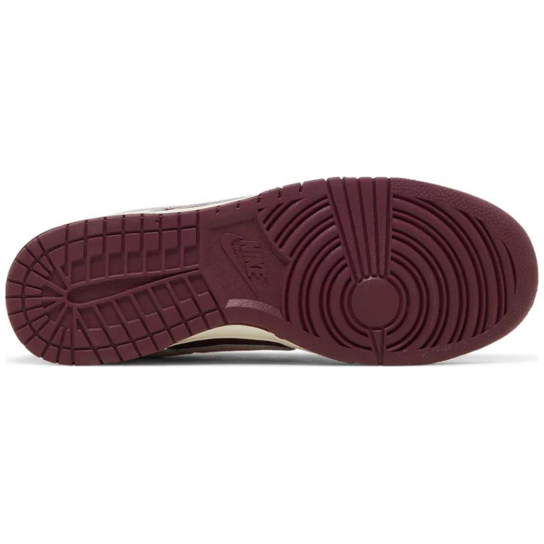 Nike Dunk Low Premium ‘Valentine’s Day’ - DR9705-100